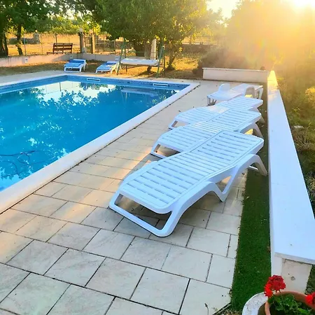 Kaja House דירה *