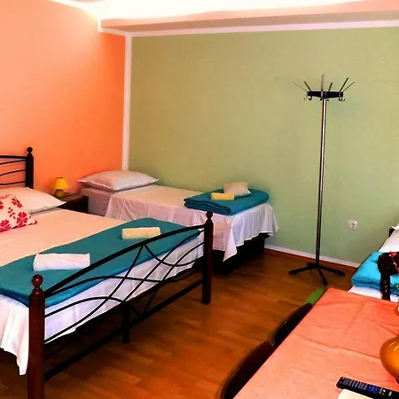 Kaja House Apartment