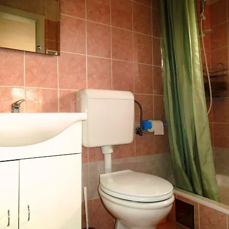 Kaja House Apartment