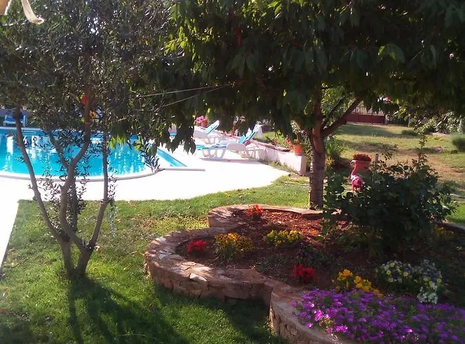 Kaja House Daire Lozovac