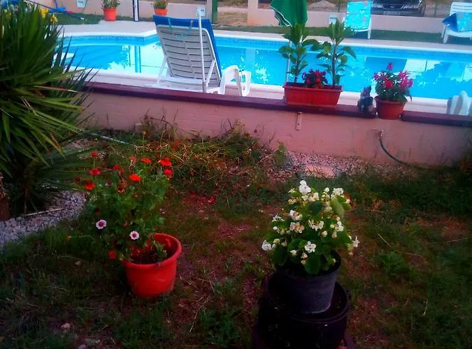 Kaja House Daire Lozovac